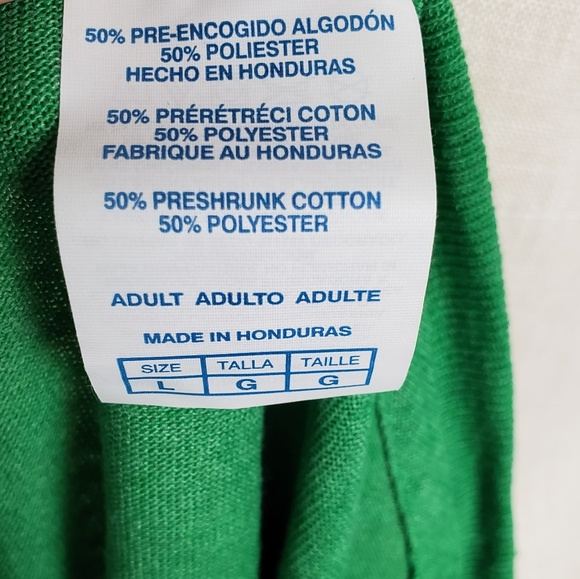 World's Tallest Elf Holiday T-Shirt Size Large - Picture 5 of 6